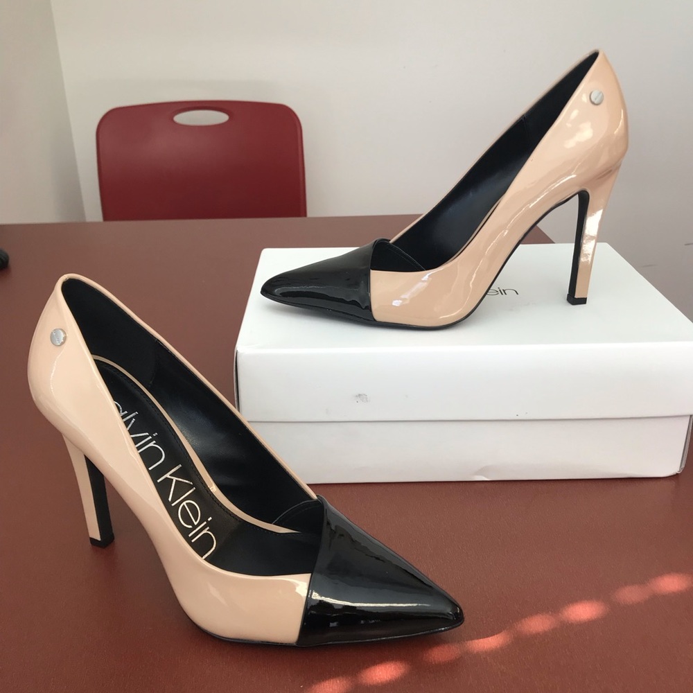 Calvin Klein - Bronia Pump - Brand New/Never Worn